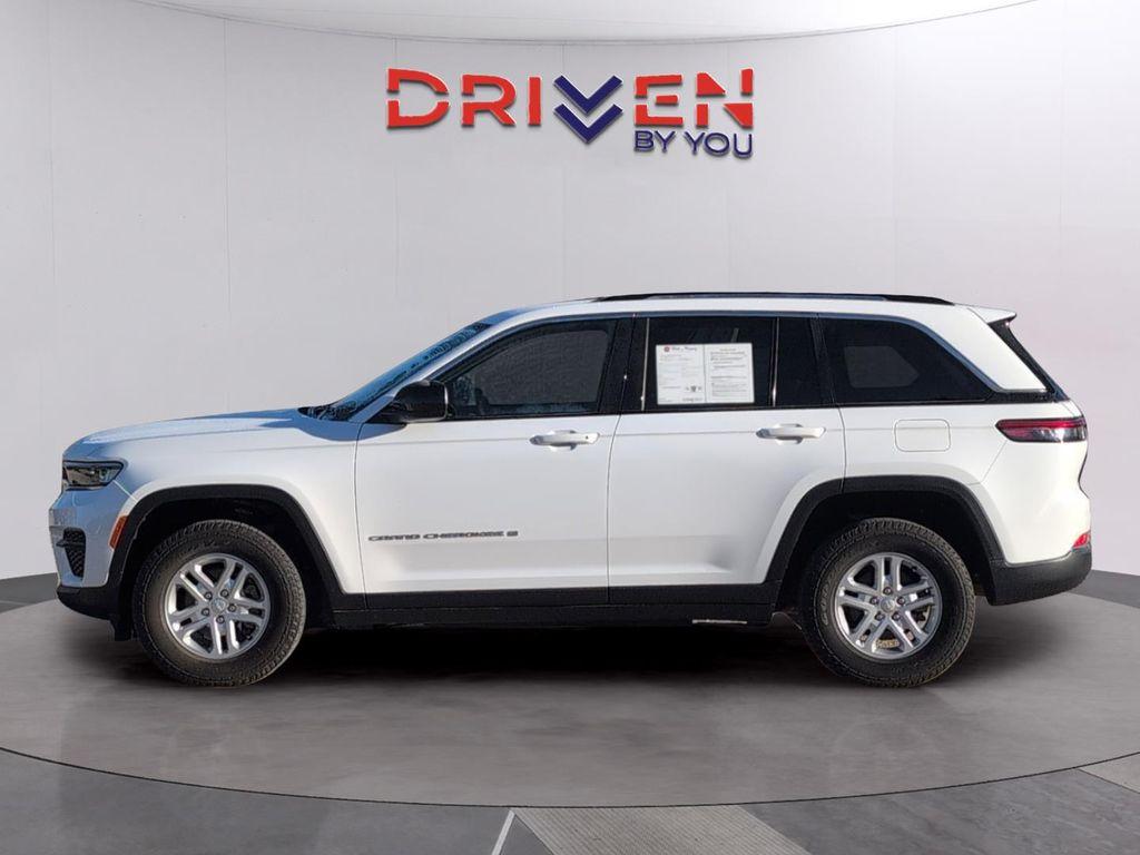 used 2022 Jeep Grand Cherokee car, priced at $23,588
