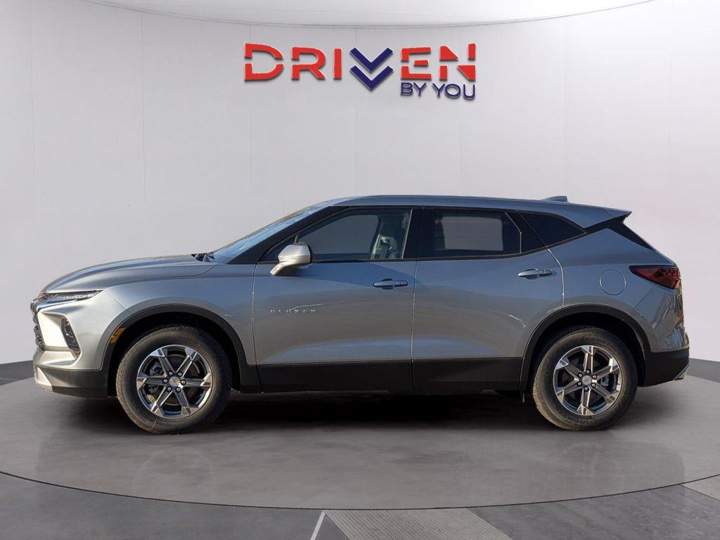 new 2025 Chevrolet Blazer car, priced at $38,246