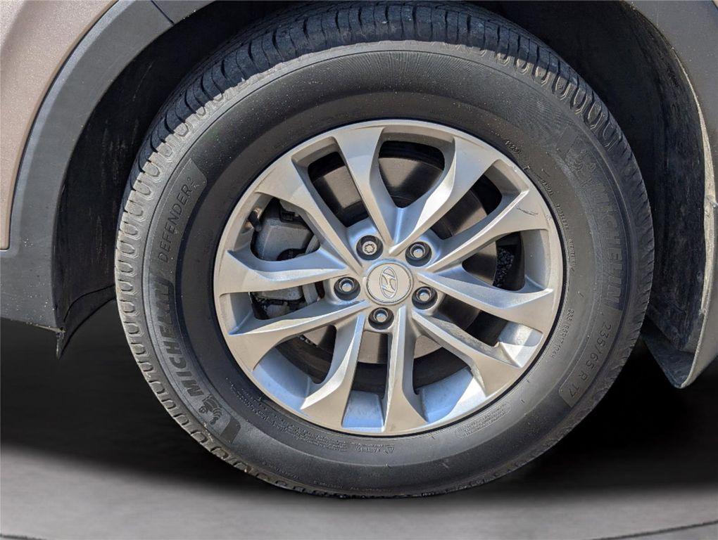 used 2020 Hyundai Santa Fe car, priced at $14,899