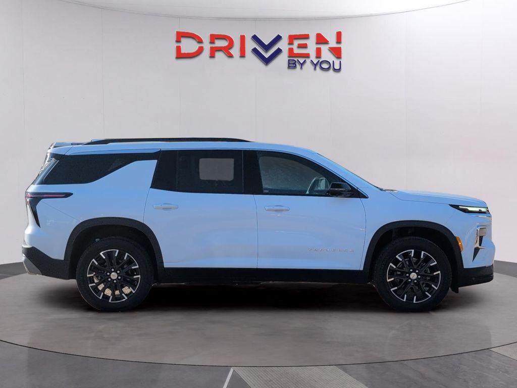 new 2026 Chevrolet Traverse car