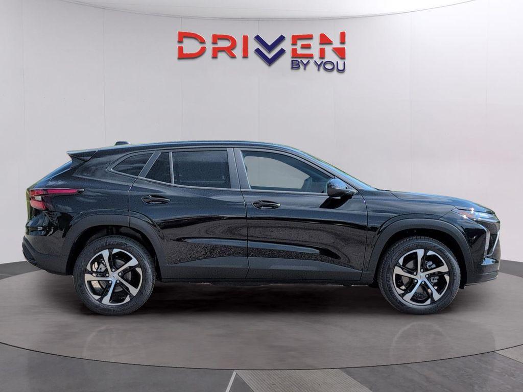 new 2026 Chevrolet Trax car