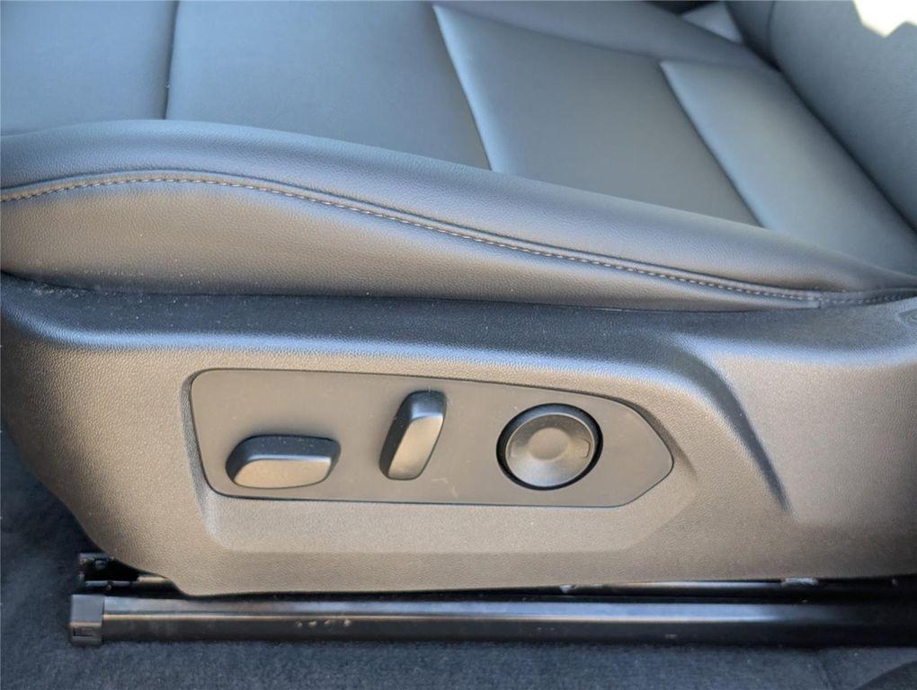 new 2026 Chevrolet Colorado car, priced at $45,876