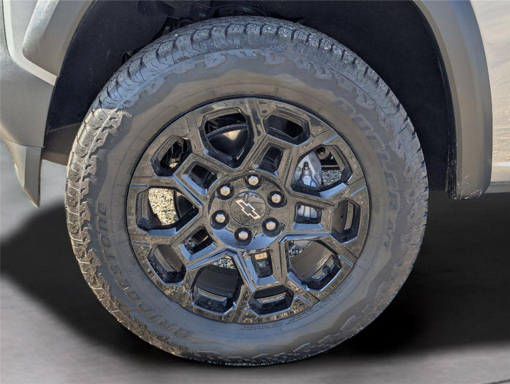 new 2026 Chevrolet Colorado car, priced at $45,876