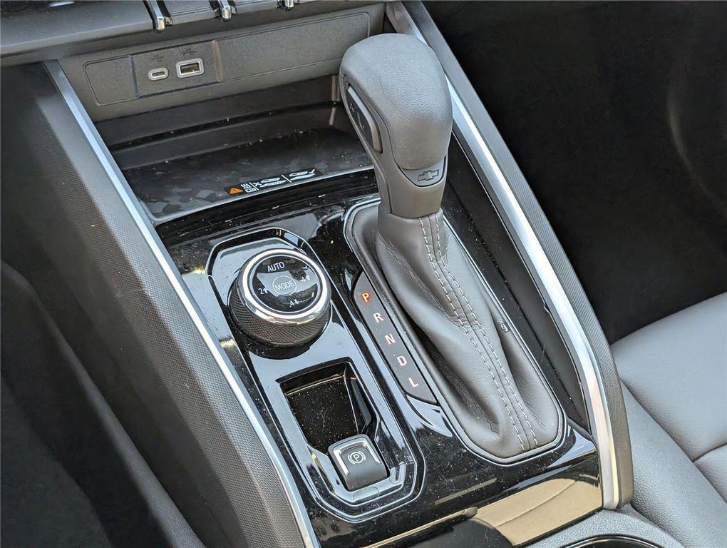 new 2026 Chevrolet Colorado car, priced at $45,876