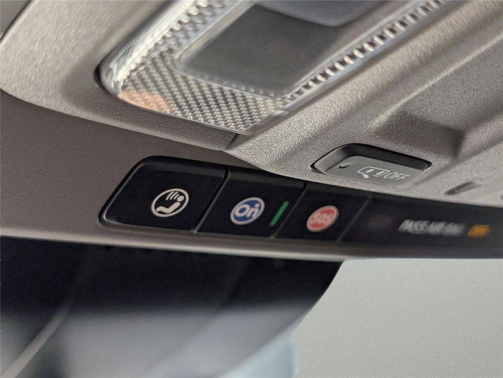 new 2025 Chevrolet Silverado 1500 car, priced at $42,470