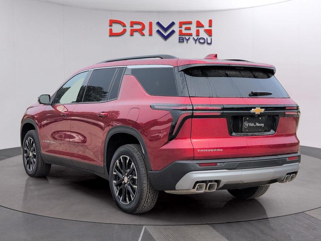 new 2026 Chevrolet Traverse car