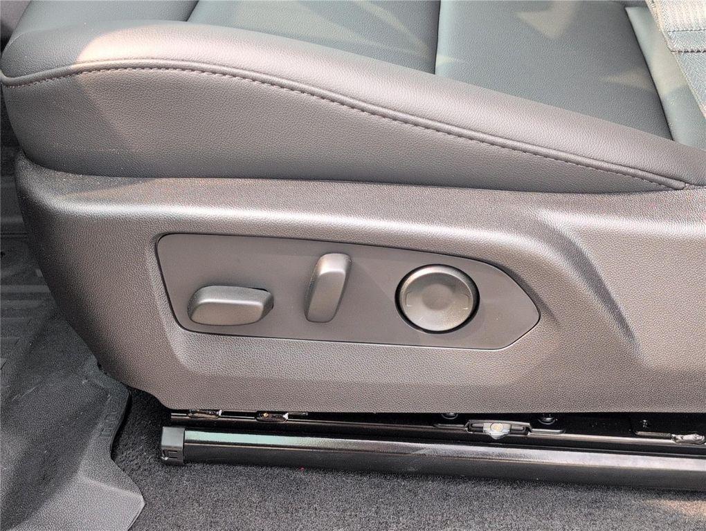 new 2026 Chevrolet Colorado car, priced at $49,968