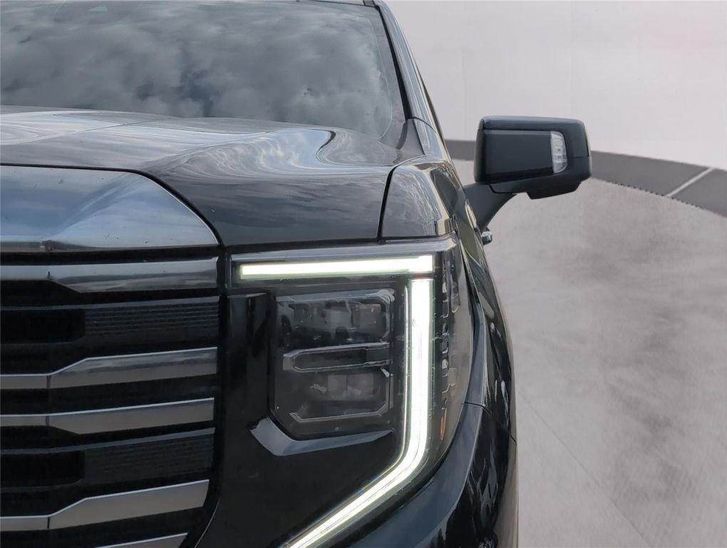 used 2023 GMC Sierra 1500 car, priced at $47,699