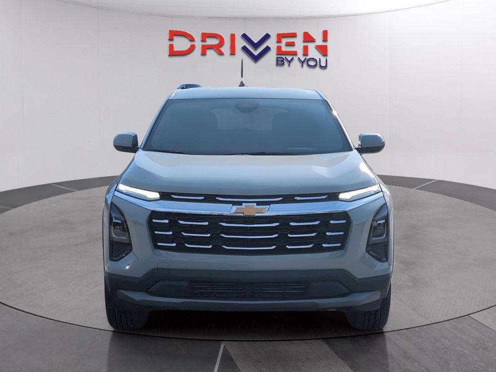 new 2026 Chevrolet Equinox car, priced at $31,276