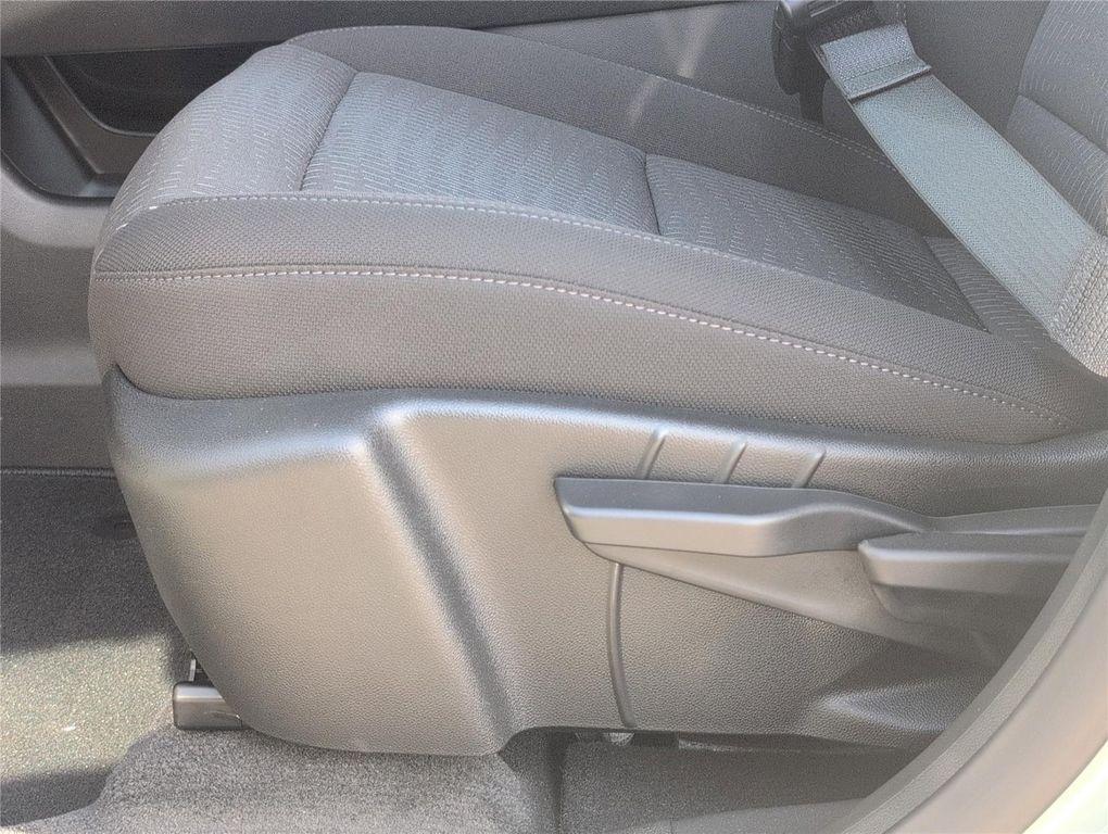 new 2026 Chevrolet Equinox car, priced at $31,276