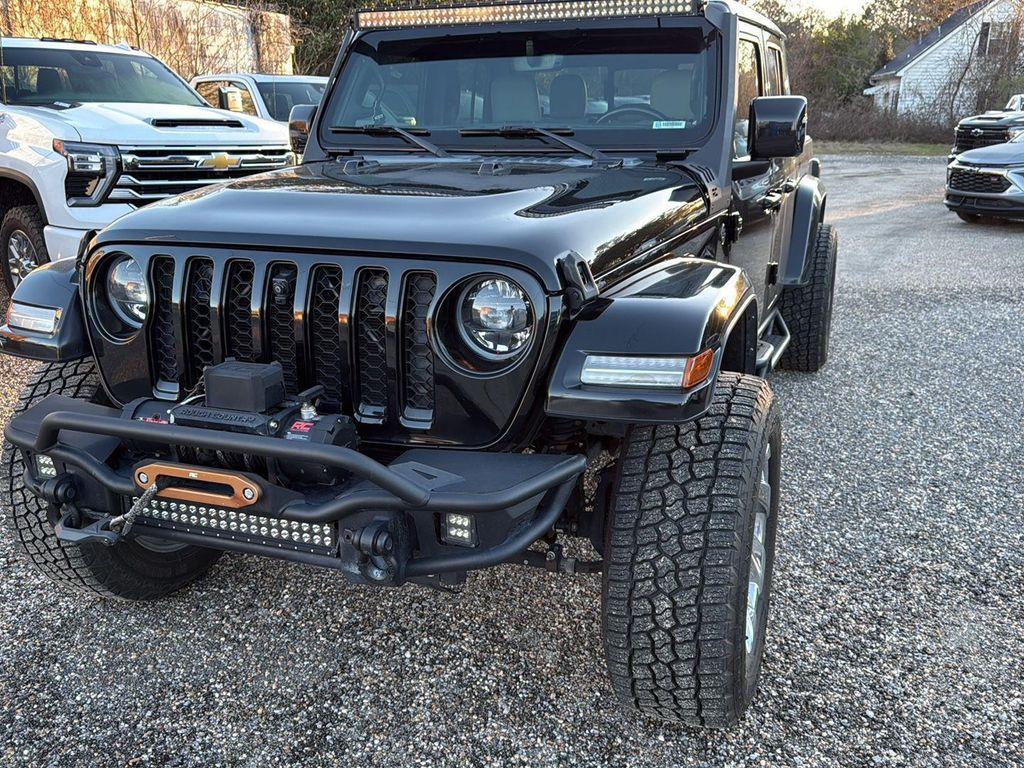 used 2023 Jeep Gladiator car, priced at $32,499