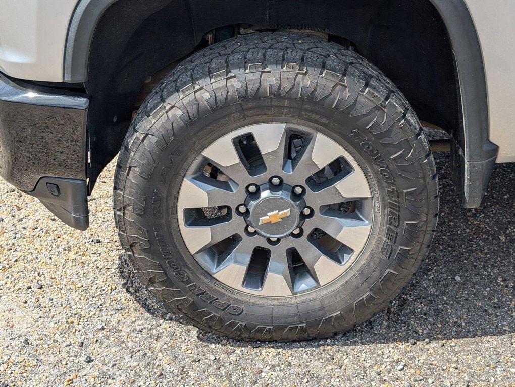 used 2022 Chevrolet Silverado 2500 car, priced at $43,464