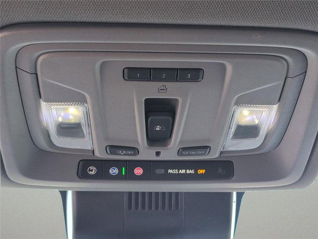 used 2024 Chevrolet Silverado 1500 car, priced at $39,995