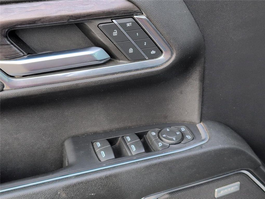 used 2024 Chevrolet Silverado 1500 car, priced at $39,995