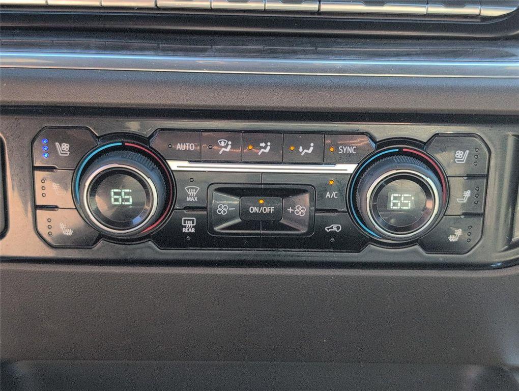 used 2024 Chevrolet Silverado 2500 car, priced at $61,495