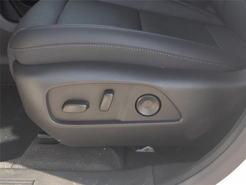 new 2026 Chevrolet Equinox car, priced at $34,041