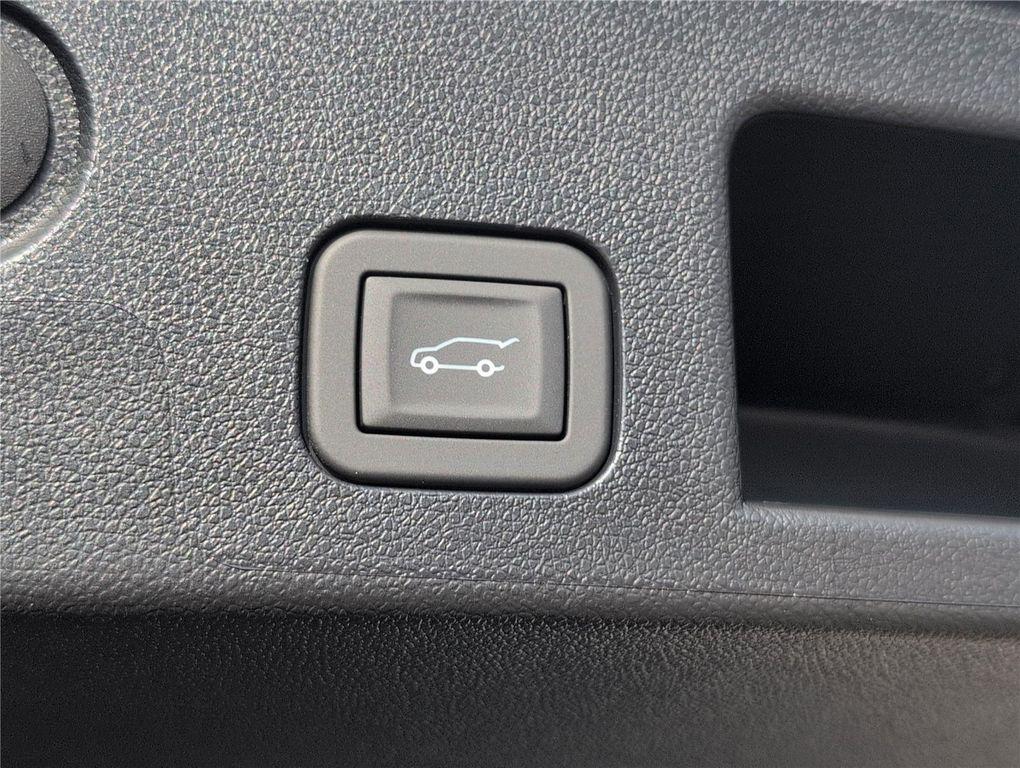 new 2026 Chevrolet Equinox car, priced at $34,041