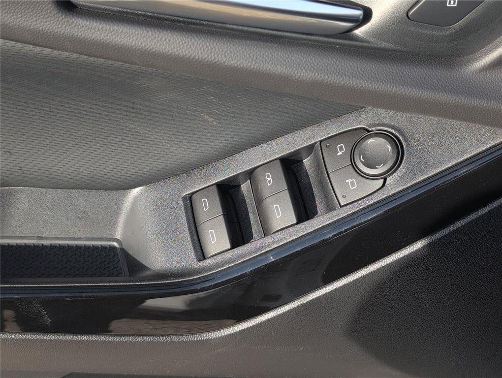 new 2026 Chevrolet Equinox car, priced at $34,041