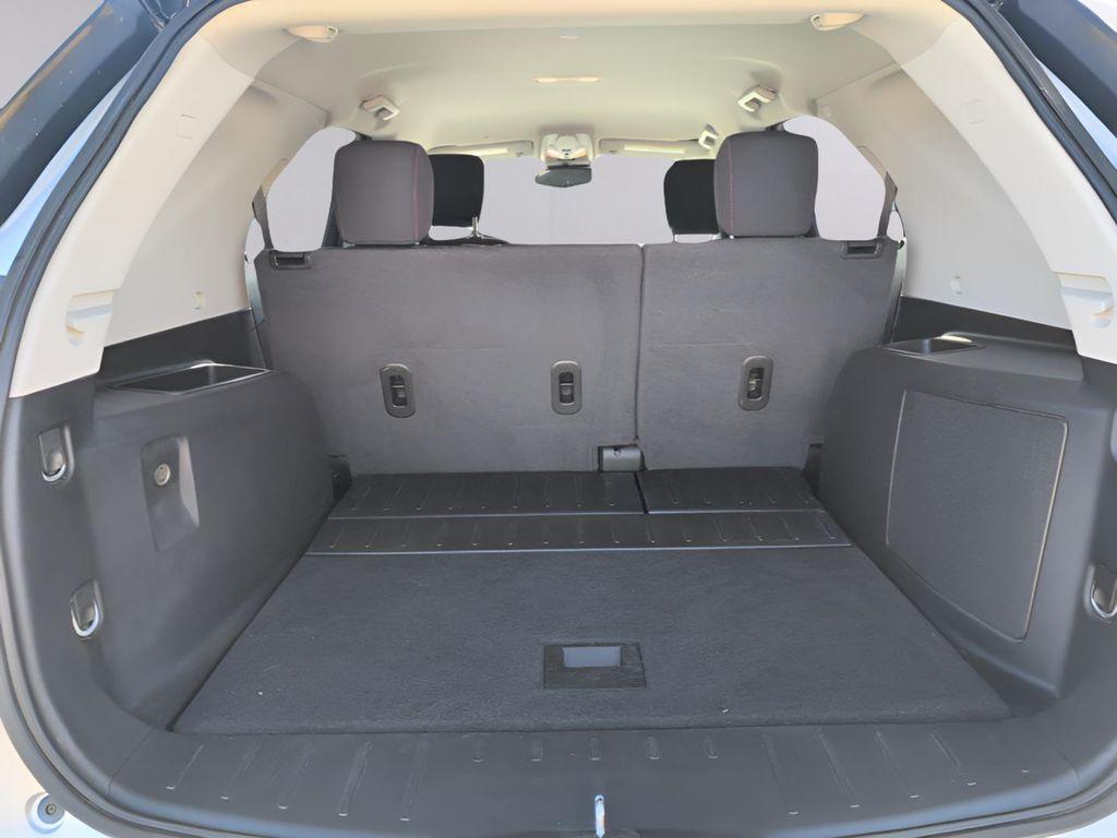 used 2016 Chevrolet Equinox car, priced at $9,098