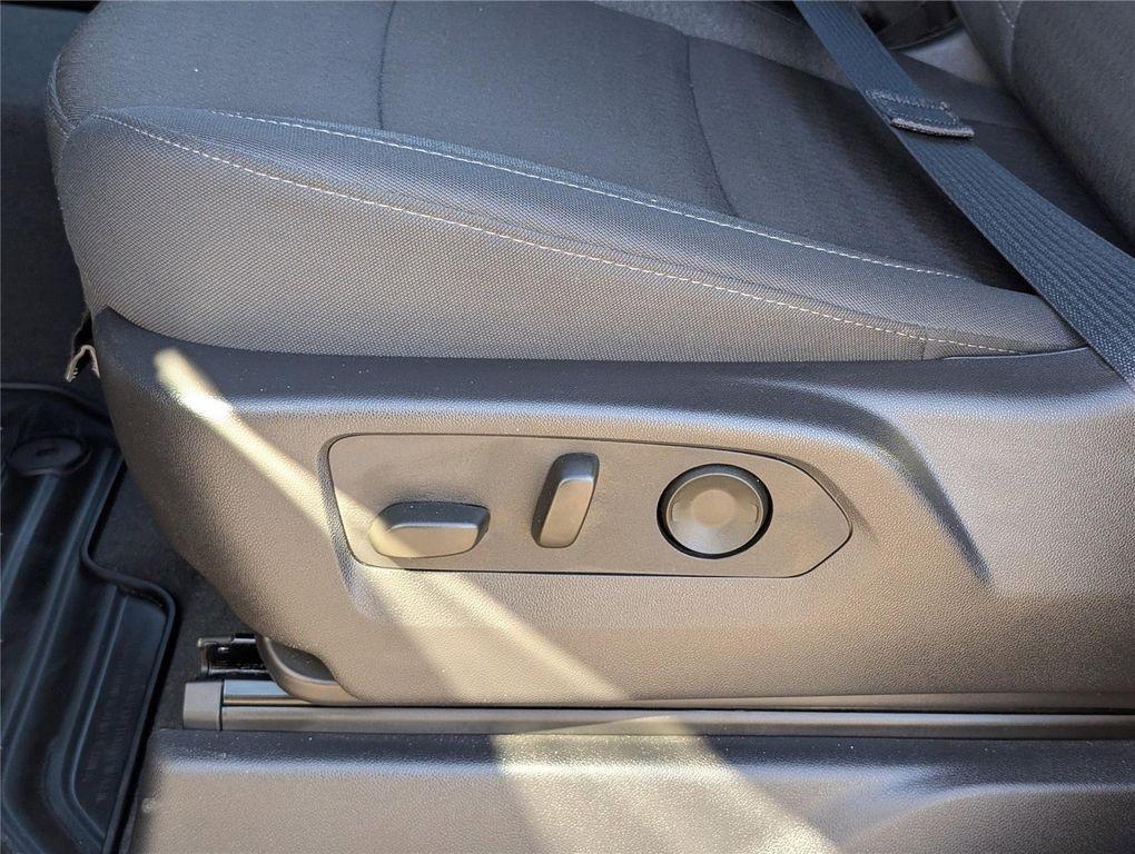 new 2025 Chevrolet Silverado 1500 car, priced at $47,930