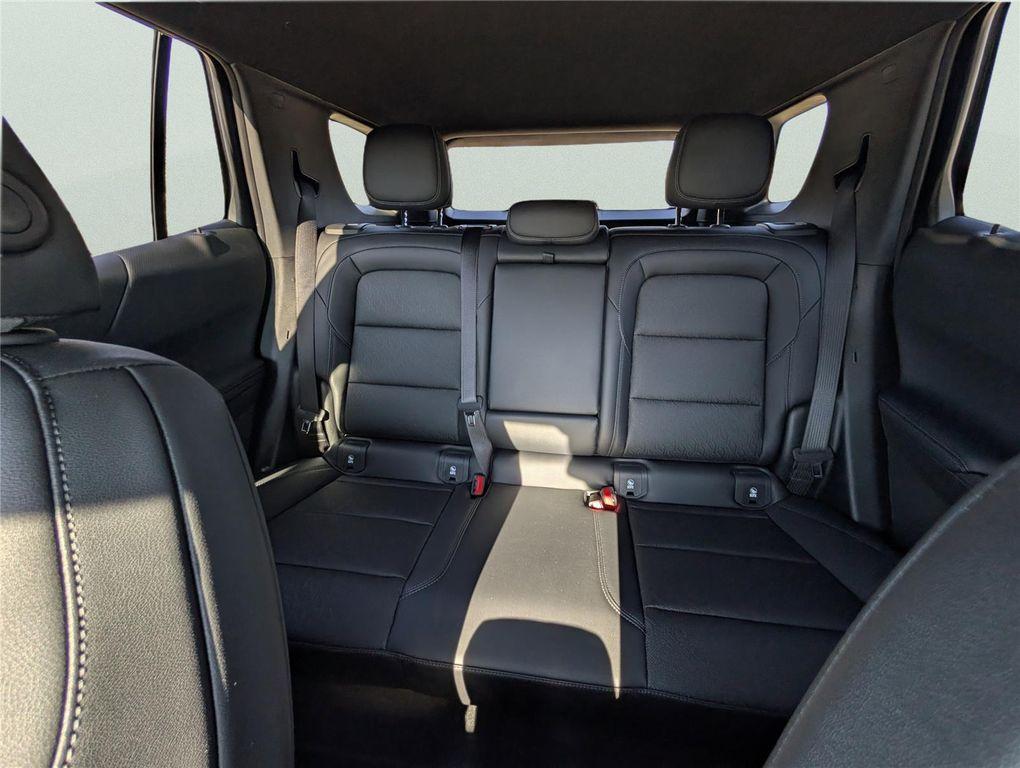 new 2026 Chevrolet Equinox car, priced at $33,266