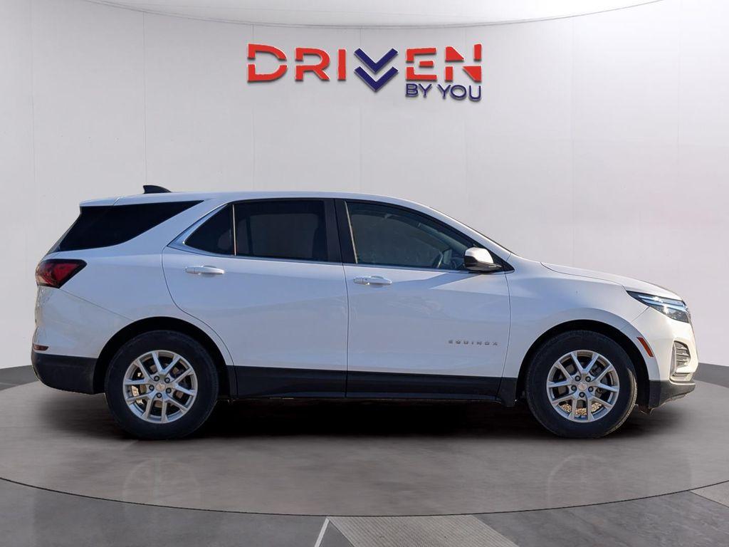 used 2022 Chevrolet Equinox car, priced at $18,293
