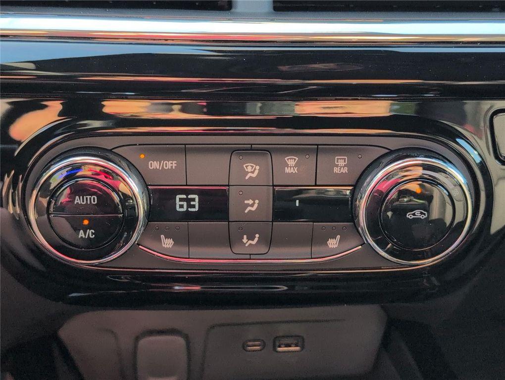 new 2026 Chevrolet Trax car