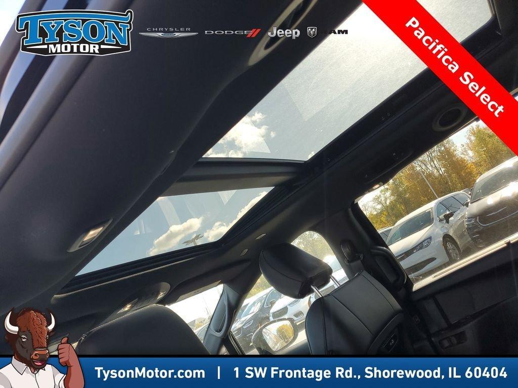 new 2026 Chrysler Pacifica car, priced at $45,572