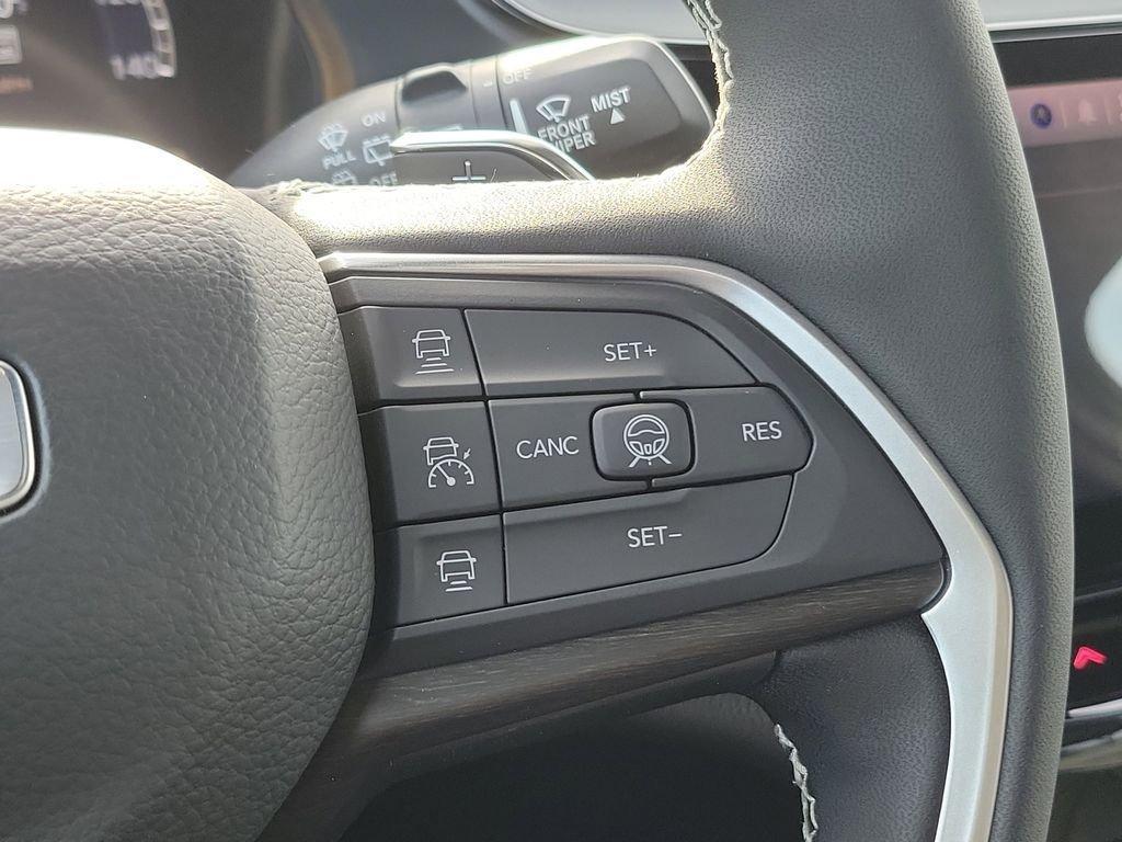 new 2026 Jeep Grand Cherokee car, priced at $49,303