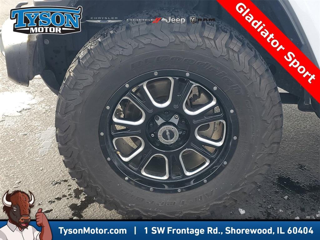 used 2021 Jeep Gladiator car, priced at $22,977