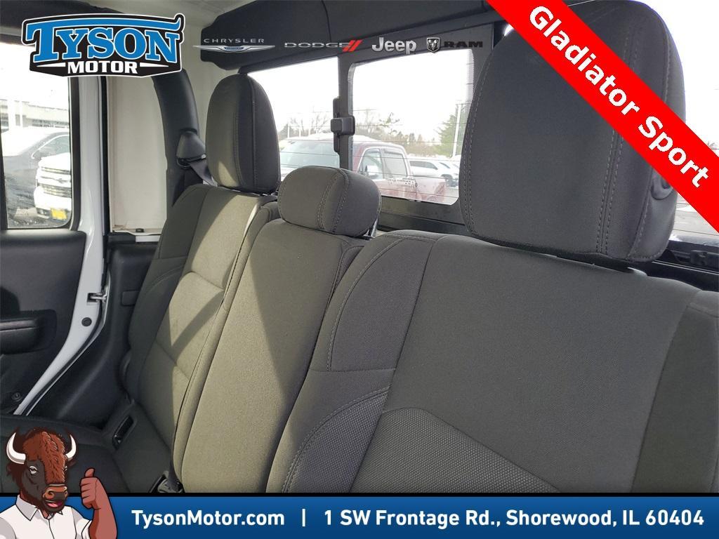 used 2021 Jeep Gladiator car, priced at $22,977