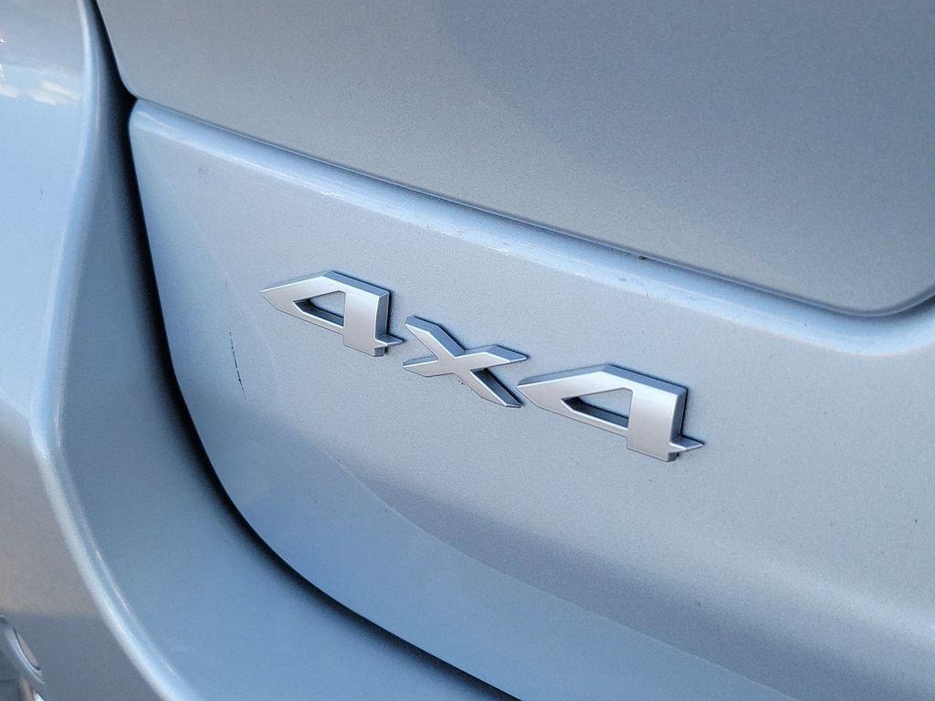 new 2026 Jeep Grand Cherokee car, priced at $42,009