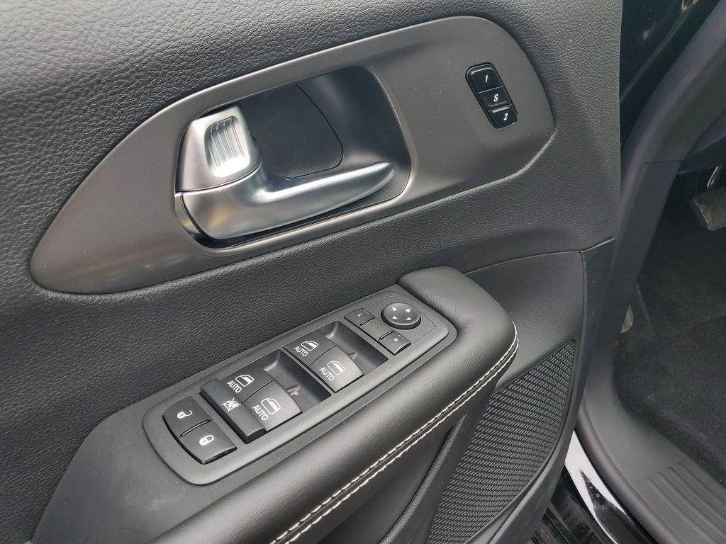 new 2026 Chrysler Pacifica car, priced at $48,726