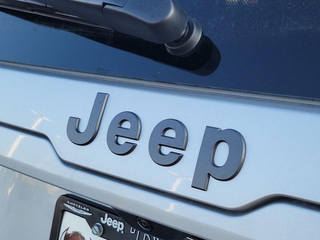 new 2026 Jeep Cherokee car, priced at $43,306