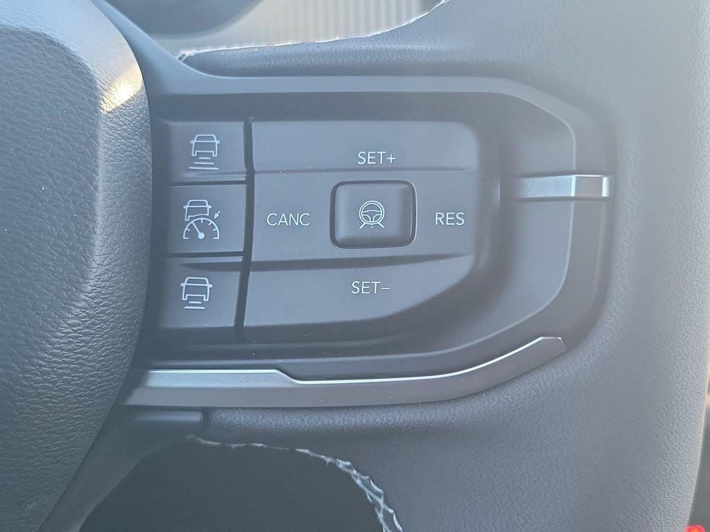 new 2026 Jeep Cherokee car, priced at $42,734