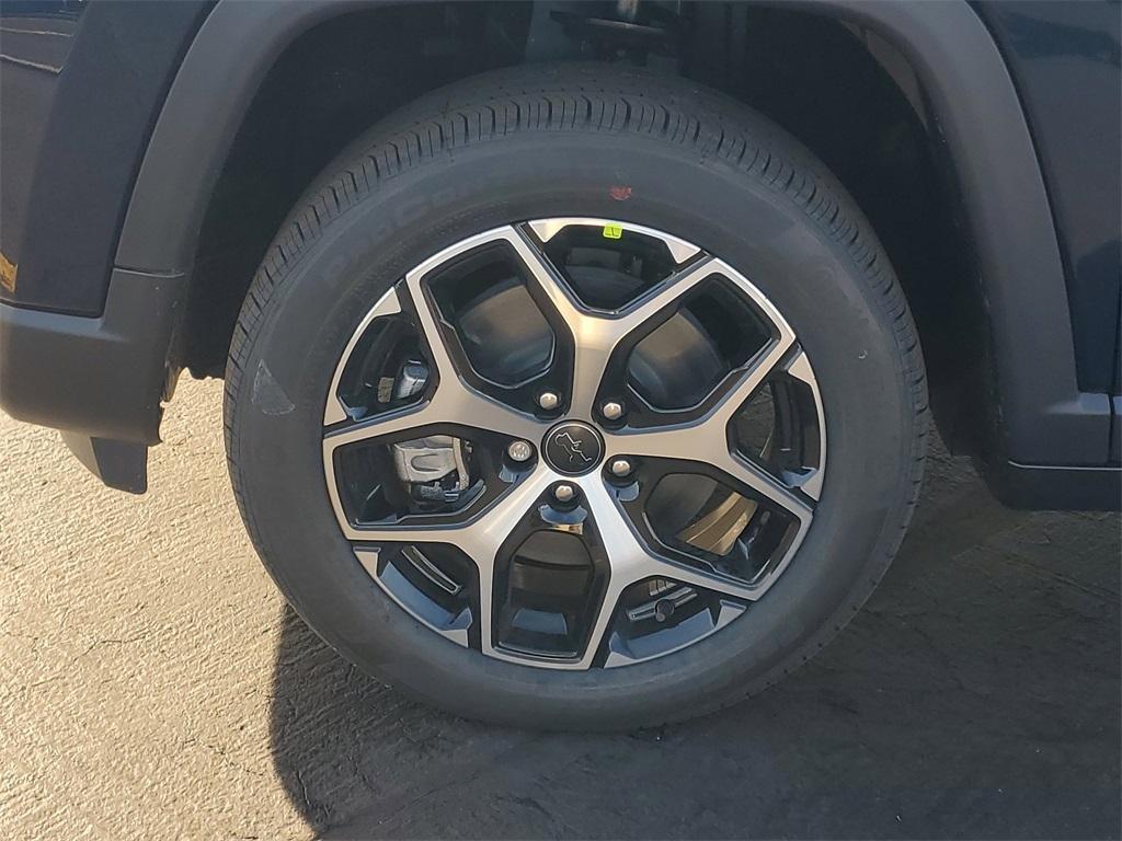 new 2026 Jeep Compass car, priced at $32,775