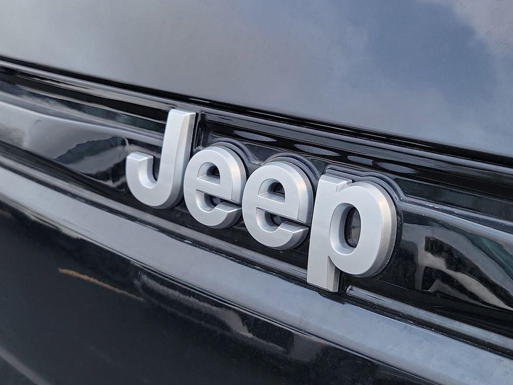 new 2026 Jeep Grand Cherokee car, priced at $41,389