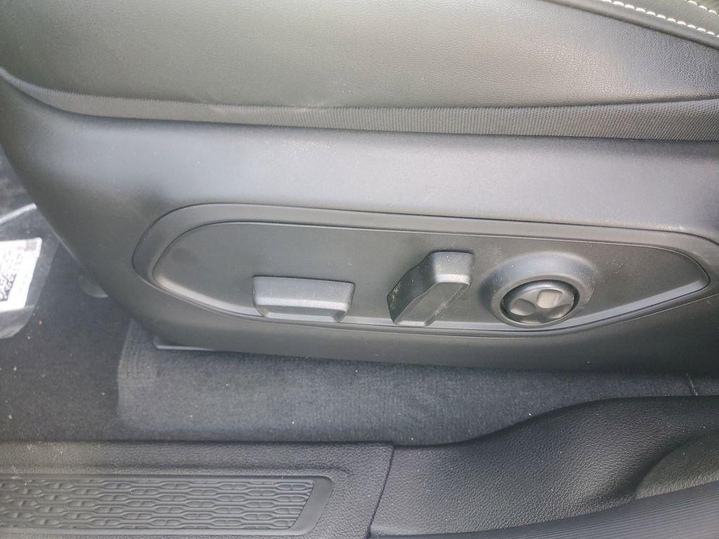 new 2026 Jeep Grand Cherokee car, priced at $50,298