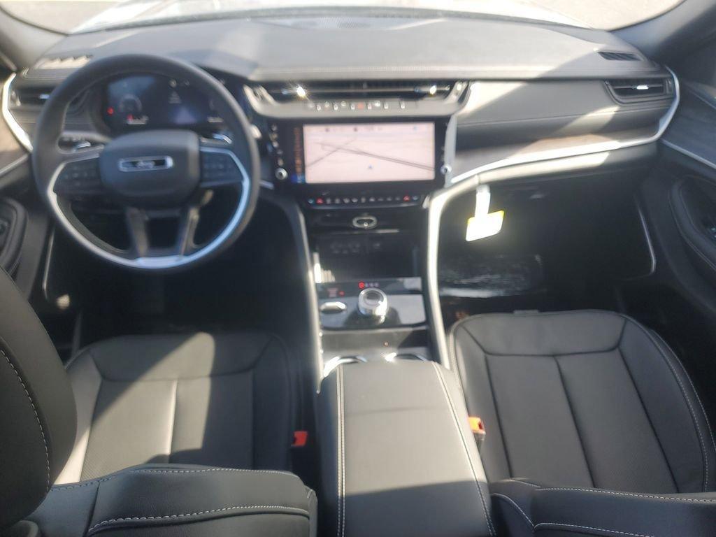 new 2026 Jeep Grand Cherokee car, priced at $50,298