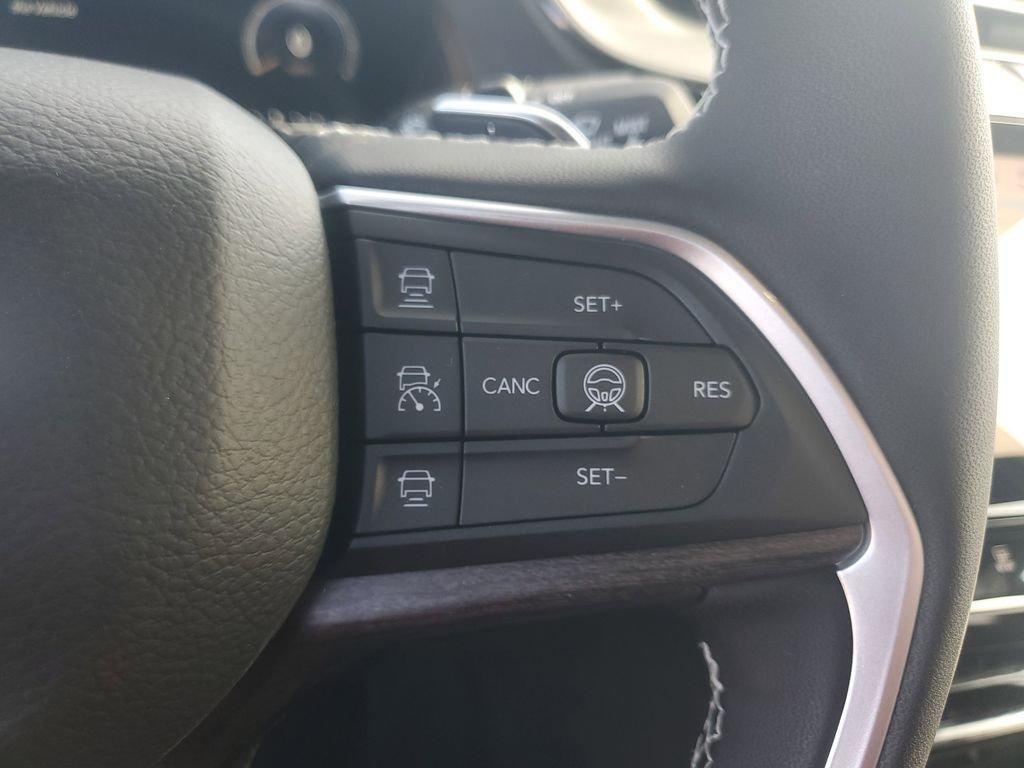 new 2026 Jeep Grand Cherokee car, priced at $50,298