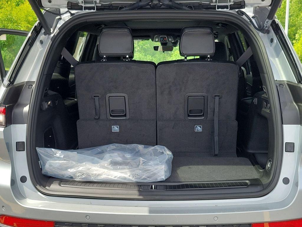 new 2026 Jeep Grand Cherokee L car, priced at $46,418