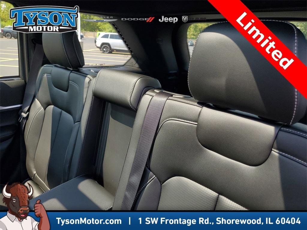 new 2025 Jeep Grand Cherokee car, priced at $49,494