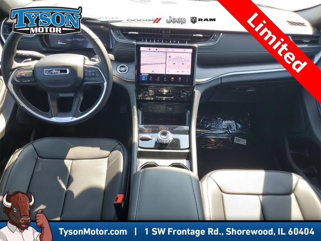 new 2025 Jeep Grand Cherokee car, priced at $49,494