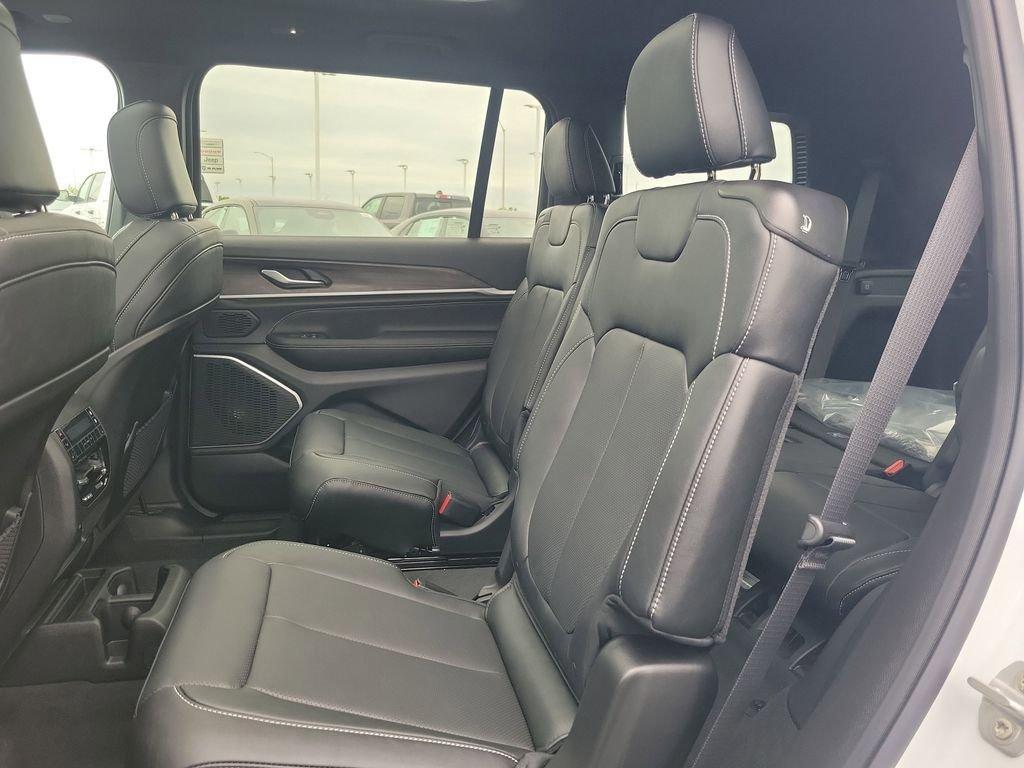new 2026 Jeep Grand Cherokee L car, priced at $51,644