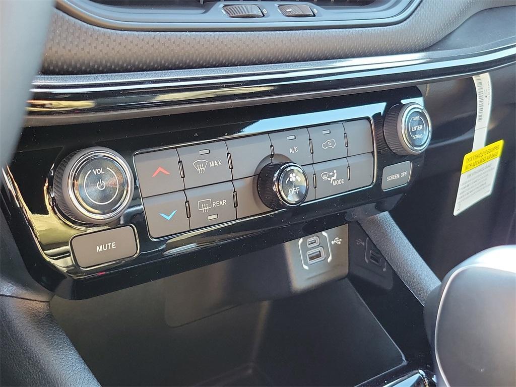 new 2026 Jeep Compass car, priced at $31,786