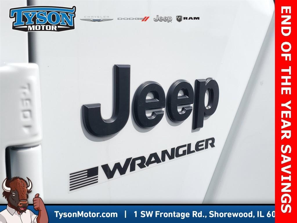 new 2025 Jeep Wrangler car, priced at $48,304