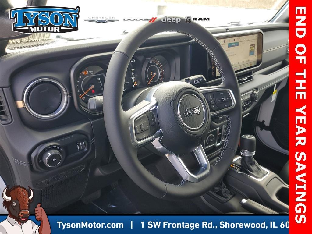 new 2025 Jeep Wrangler car, priced at $48,304