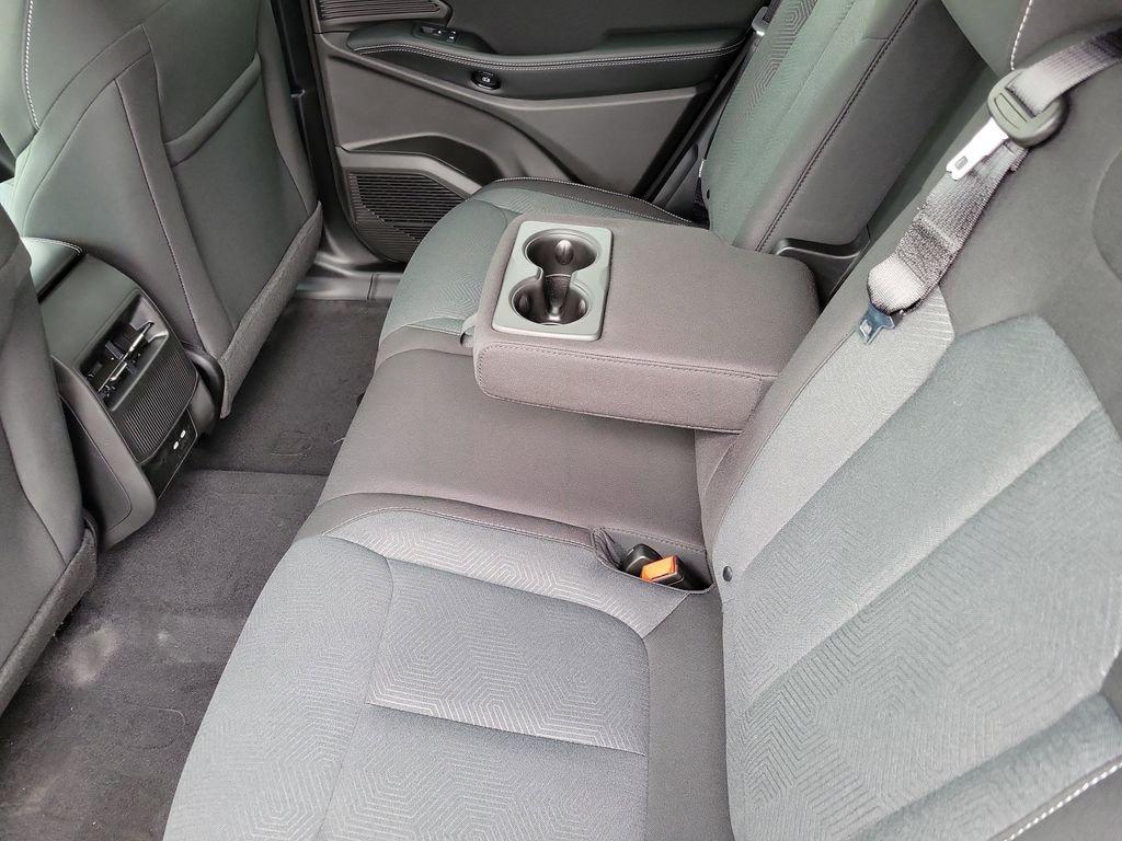 new 2026 Jeep Cherokee car, priced at $36,699