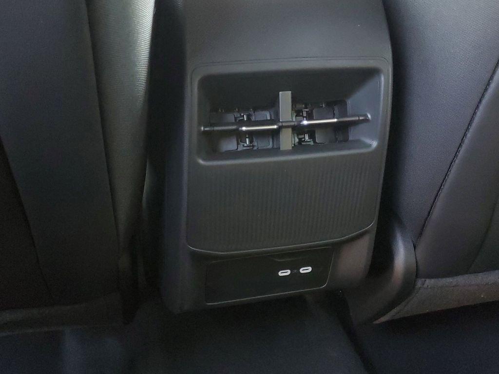 new 2026 Jeep Cherokee car, priced at $40,999