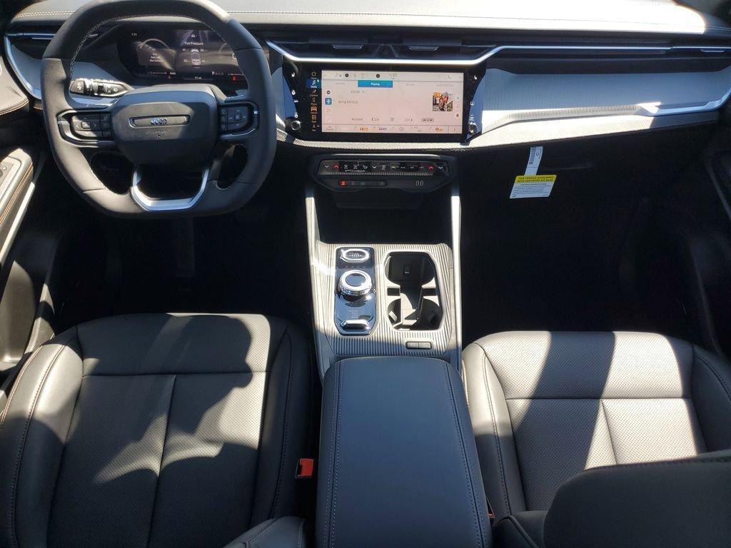 new 2026 Jeep Cherokee car, priced at $40,999